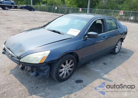 2007 Honda Accord 2.4 Lx z USA, uszkodzony, nr VIN 1HGCM56417A042966